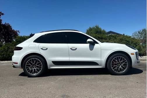 2018 Porsche Macan GTS