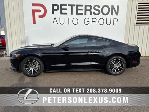 2017 Ford Mustang V6