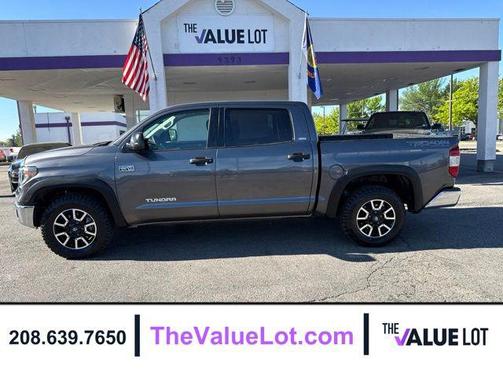 Magnetic Gray Metallic 2018 Toyota Tundra SR5