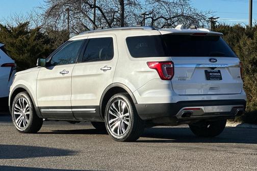 2017 Ford Explorer Platinum