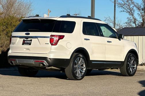 2017 Ford Explorer Platinum