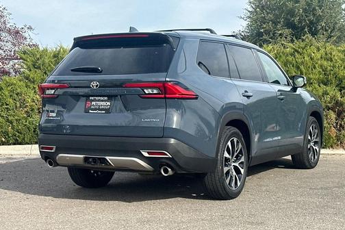 2024 Toyota Grand Highlander Limited