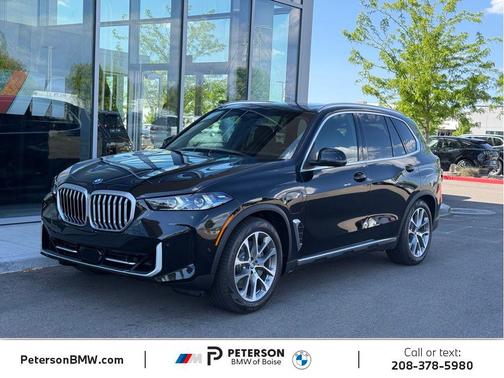 Black Sapphire Metallic 2026 BMW X5 PHEV xDrive50e