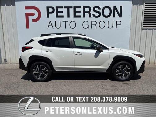 Crystal White Pearl 2024 Subaru Crosstrek Premium