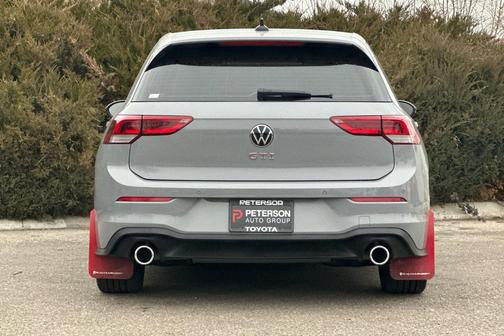 2022 Volkswagen Golf GTI 2.0T SE DSG