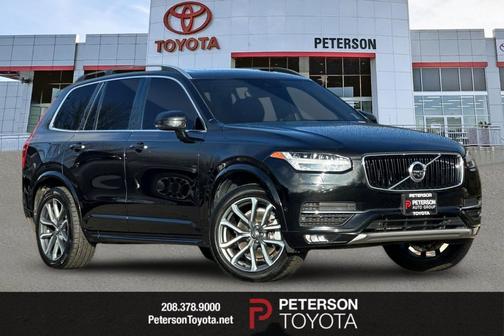 2018 Volvo XC90 T6 Momentum