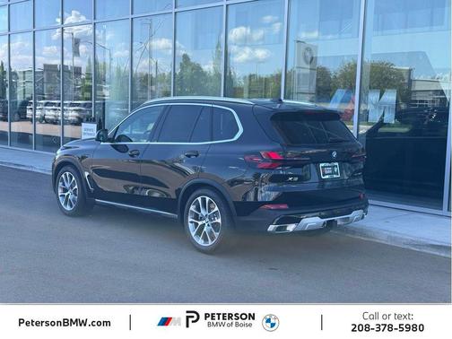 Black Sapphire Metallic 2026 BMW X5 PHEV xDrive50e