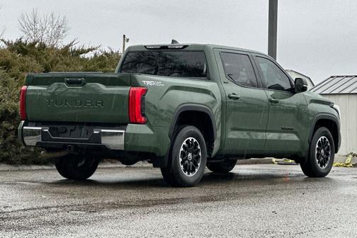 2022 Toyota Tundra SR5