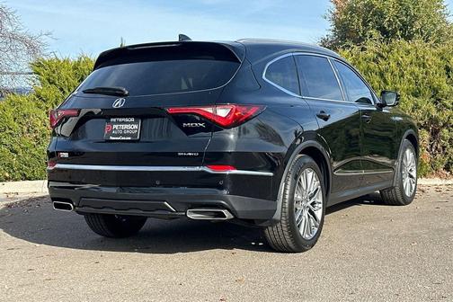 2022 Acura MDX Advance Package