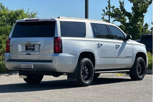 2018 Chevrolet Suburban LT