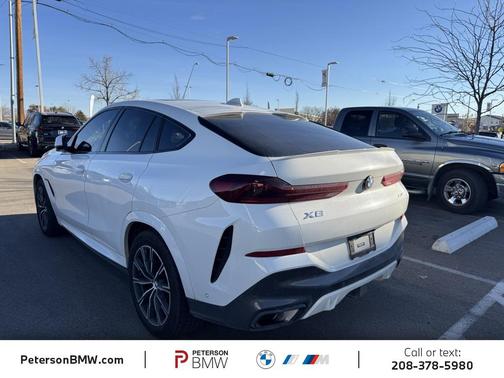 2023 BMW X6 xDrive40i