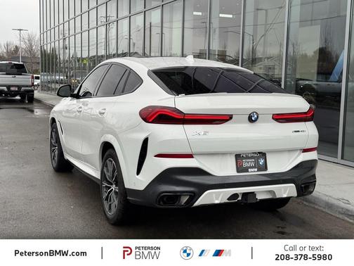 2023 BMW X6 xDrive40i