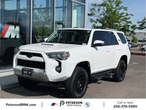Super White 2018 Toyota 4Runner TRD Off Road Premium