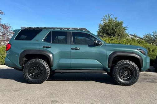 2025 Toyota 4Runner TRD Off Road Premium