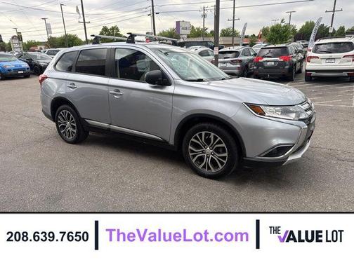 Rally Red Metallic 2017 Mitsubishi Outlander Sport 2.0 ES