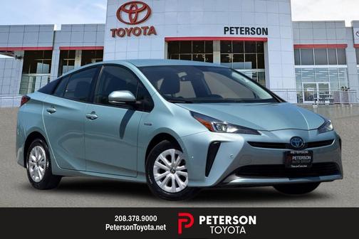 Pearl 2022 Toyota Prius LE