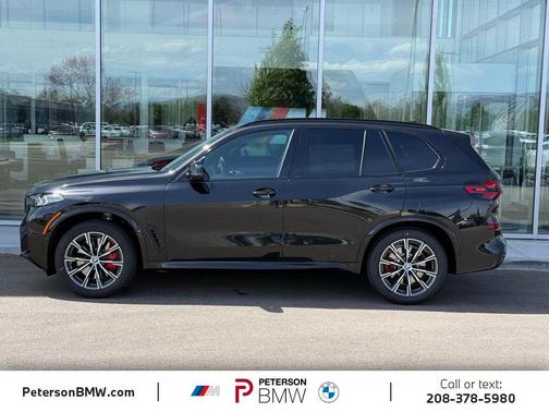 Black Sapphire Metallic 2026 BMW X5 M60i