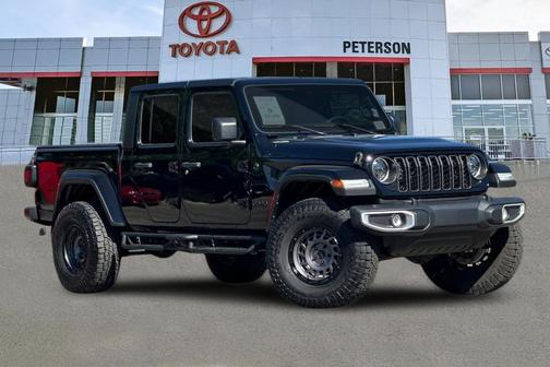 Black Clearcoat 2024 Jeep Gladiator Sport S