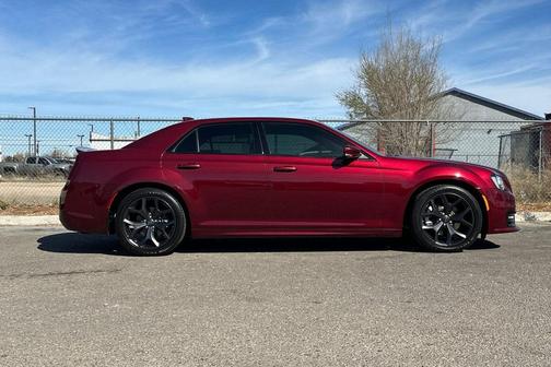 2023 Chrysler 300 S