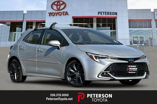 Classic Silver Metallic 2023 Toyota Corolla XSE