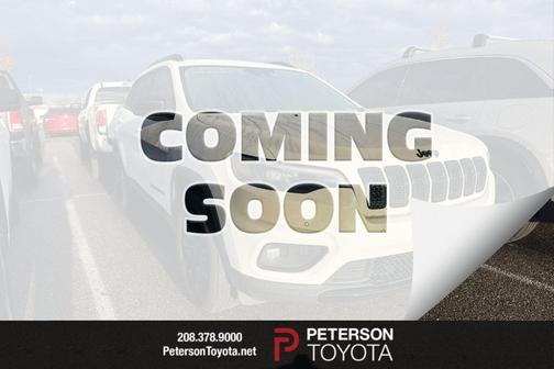 Bright White Clearcoat 2023 Jeep Cherokee Altitude