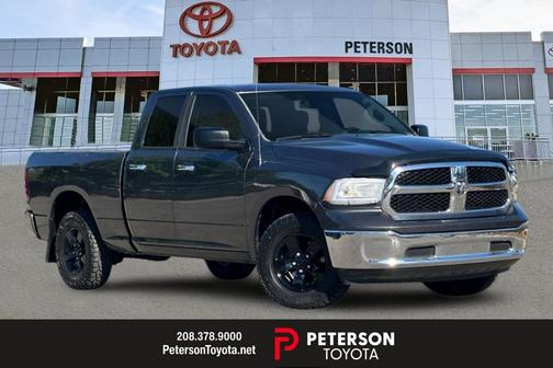 Granite Crystal Metallic Clearcoat 2016 RAM 1500 SLT