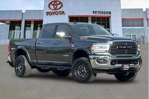 2020 RAM 2500 Laramie Crew Cab 4X4 6'4' Box
