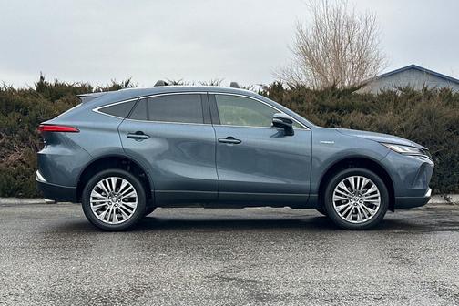 2021 Toyota Venza XLE