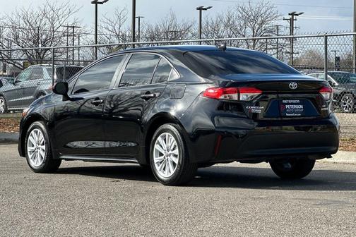 2024 Toyota Corolla Hybrid LE
