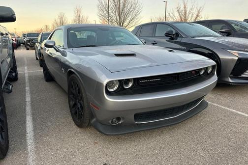 2015 Dodge Challenger R/T Scat Pack