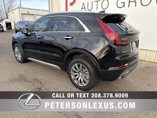 2020 Cadillac XT4 Premium Luxury