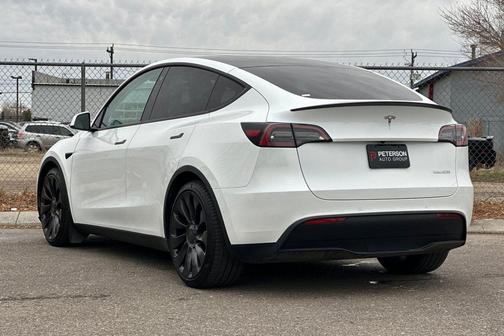 2021 Tesla Model Y Performance Dual Motor All-Wheel Drive