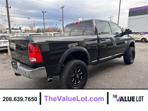 2018 RAM 2500 Tradesman Crew Cab 4x4 6'4' Box