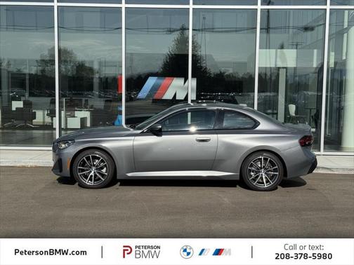 2025 BMW 230 i xDrive