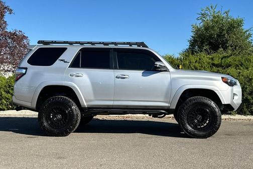 2020 Toyota 4Runner TRD Off Road Premium