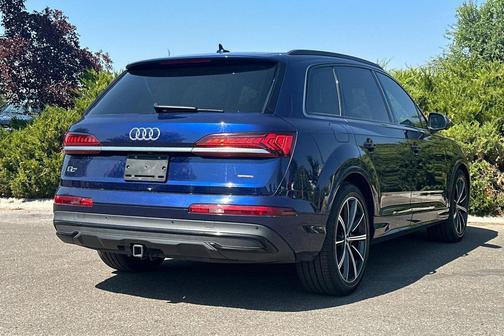 2020 Audi Q7 55 Prestige