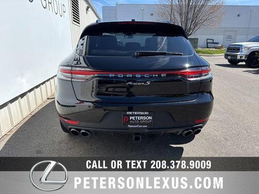 2019 Porsche Macan Macan