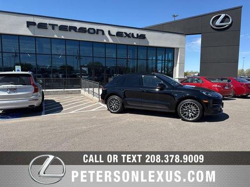 2019 Porsche Macan Macan