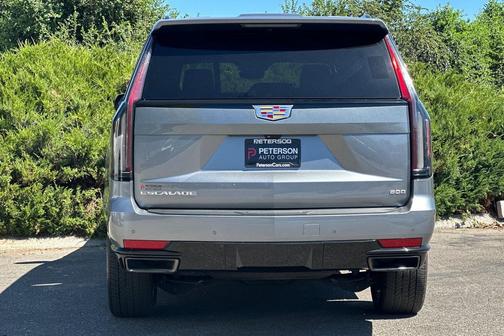 2022 Cadillac Escalade ESV Sport