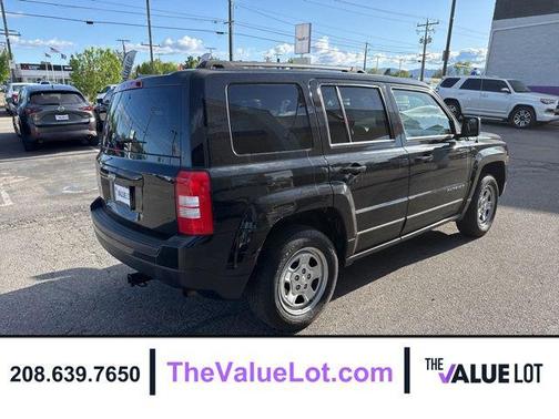 Black Clearcoat 2016 Jeep Patriot Sport