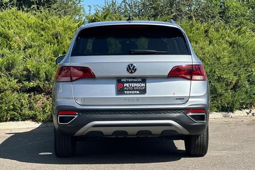 2024 Volkswagen Taos 1.5T SE