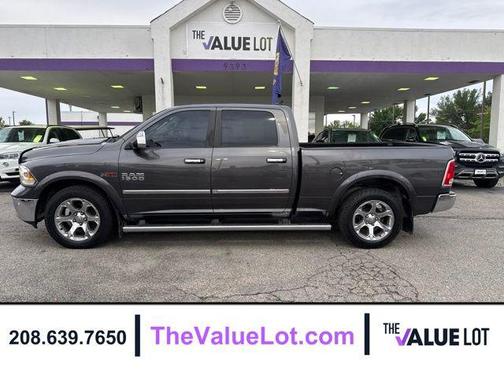 Granite Crystal Metallic Clearcoat 2015 RAM 1500 Laramie