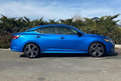 2023 Nissan Sentra SR