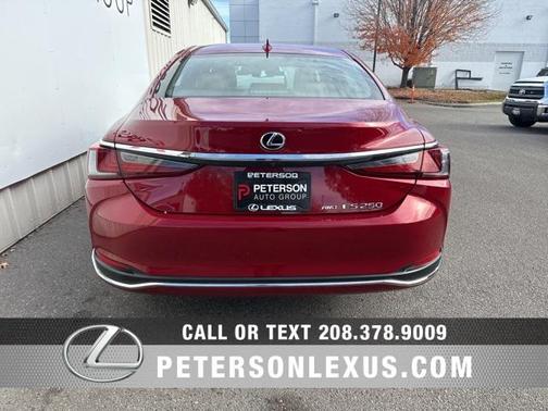 2021 Lexus ES 250 Base