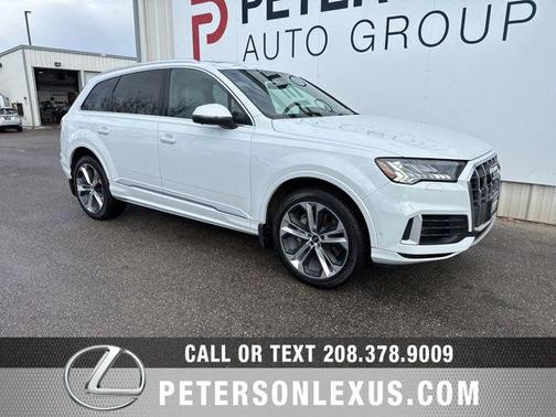 2022 Audi Q7 55 Premium Plus