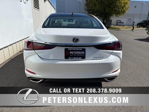 2025 Lexus ES 350 Base