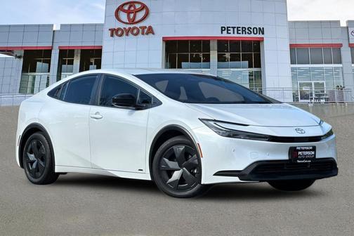 2024 Toyota Prius LE