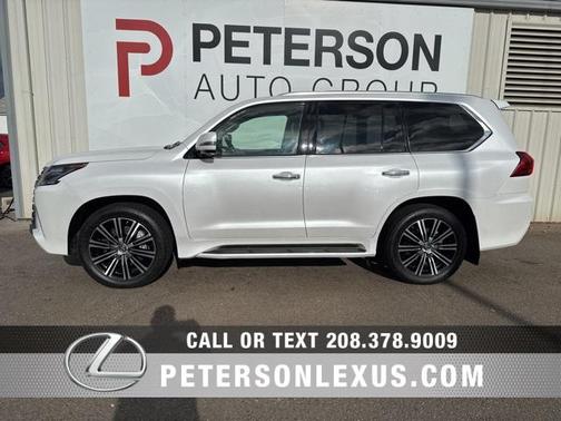 2021 Lexus LX 570 Three-Row