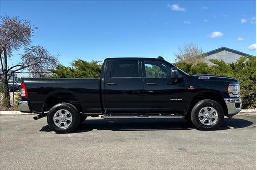 2023 RAM 2500 Big Horn Crew Cab 4x4 6'4' Box