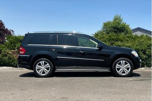2011 Mercedes-Benz GL-Class 4MATIC
